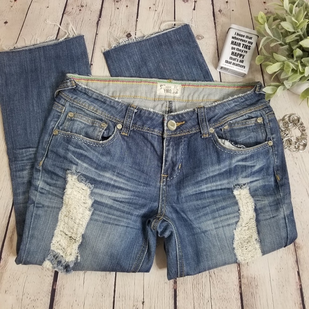YNQ Distressed Denim Cropped Jeans - Picture 2 of 8